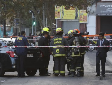 Bomberos confirma hallazgo de botellas con cianuro y arsénico en colegio de Providencia