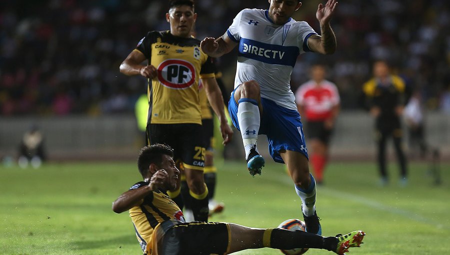 La UC le ganó a Coquimbo Unido, pero terminó sufriendo en el inicio del Campeonato