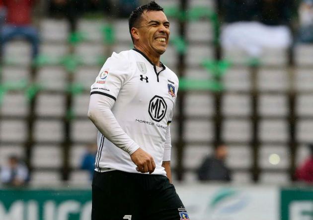 Esteban Paredes se perdería el duelo de Colo-Colo contra la U. de Concepción