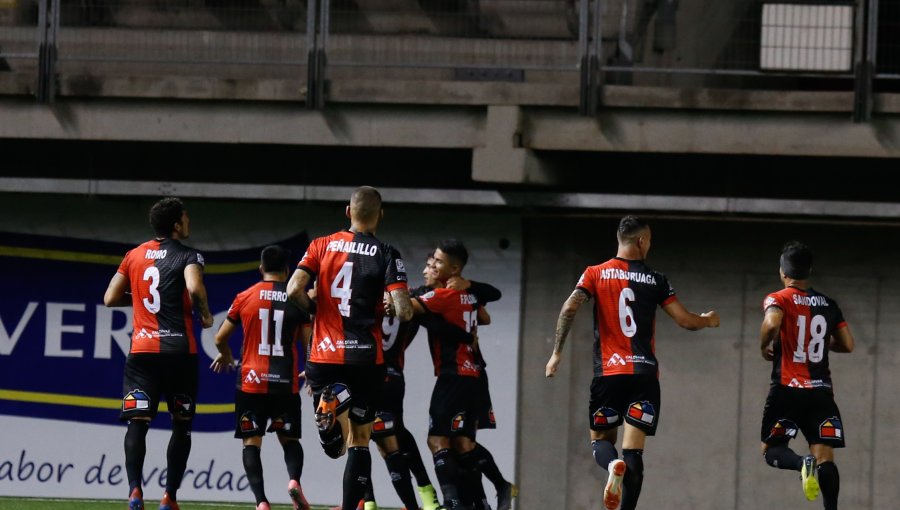 Deportes Antofagasta goleó a Audax Italiano en un polémico partido