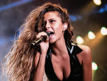 Camila Gallardo: "Debemos mantenernos de pie y con la voz bien alta"