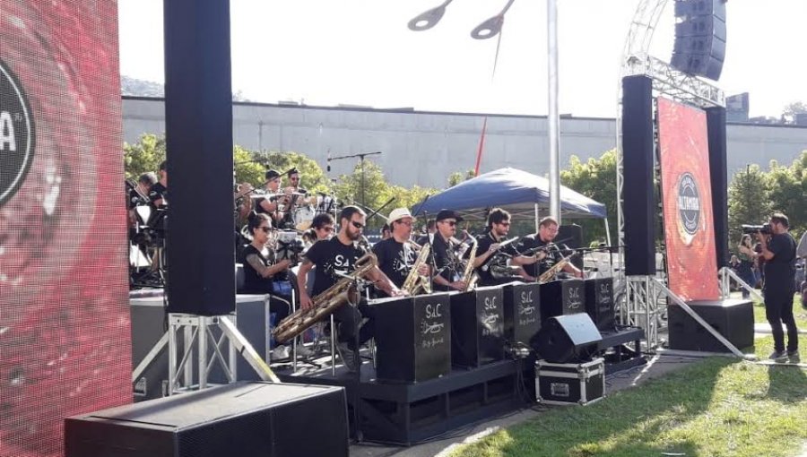Cerca de 10 mil personas asistieron al Altamira Jazz Fest en Valparaíso