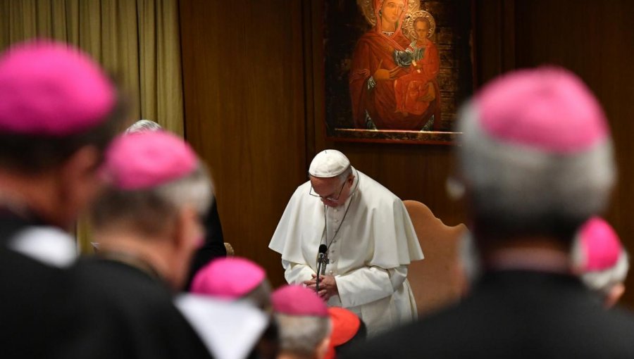 Papa Francisco en cumbre por abusos sexuales: "Escuchemos el grito de los niños que piden justicia"