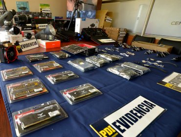 PDI desbarató en Santiago centro de acopio con $450 millones en artículos robados
