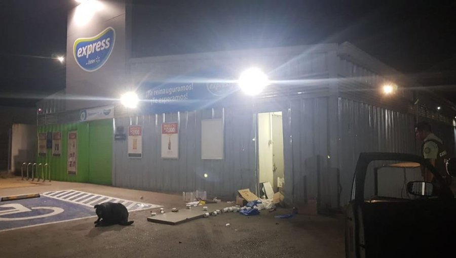 Cuatro delincuentes intentaron robar caja fuerte en supermercado de Quilpué