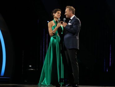 Animadores de Viña 2019 protagonizaron romántico momento... y sin beso