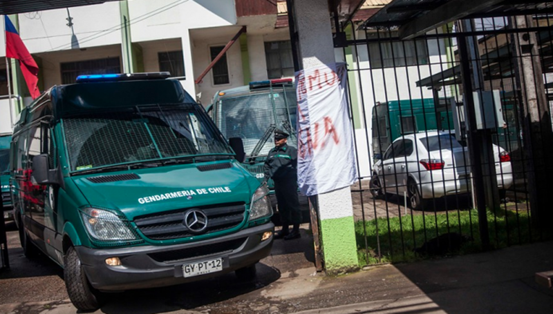 Gendarmería anuncia querella por incidentes fuera de la cárcel de Temuco