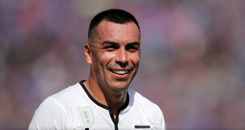 Esteban Paredes volvería a las convocatorias en Colo-Colo