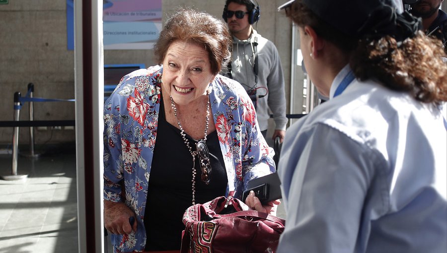 Doctora Cordero va a juicio por injurias a la alcaldesa Cathy Barriga