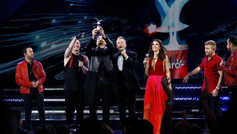 Tal como hace 21 años, Backstreet Boys volvió a generar el delirio en Viña del Mar