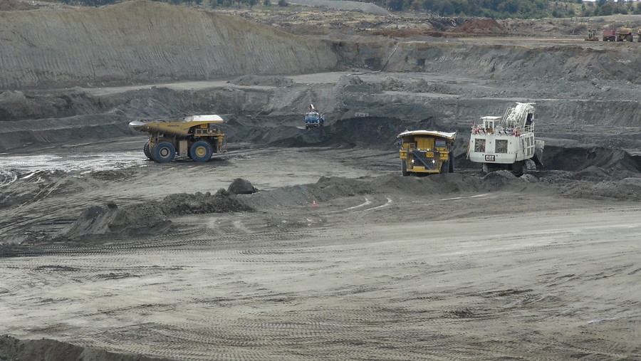 Tribunal Ambiental de Valdivia escuchó alegatos por tronaduras en Isla Riesco