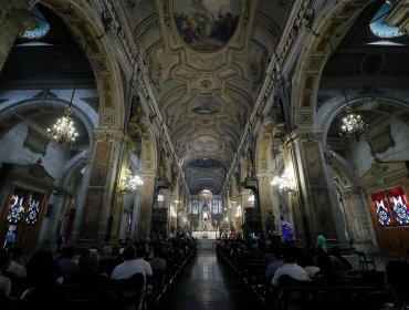 Denuncian caso de violación y abuso sexual al interior de la Catedral de Santiago