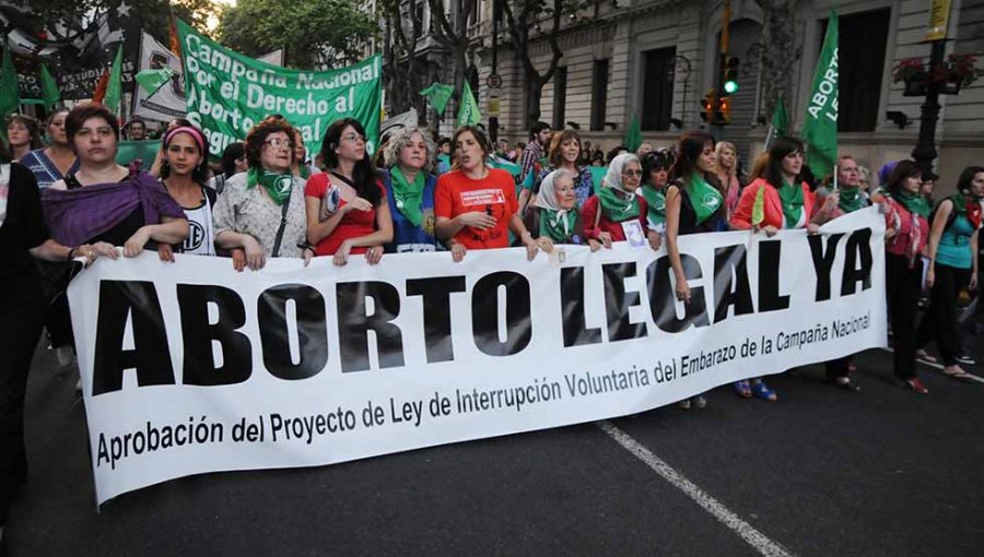 Miles de mujeres de México marcharon para exigir "aborto legal, seguro y gratuito"