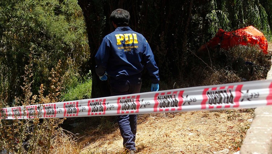 PDI confirma que se investiga hallazgo de cráneo humano en cantera de Pudahuel