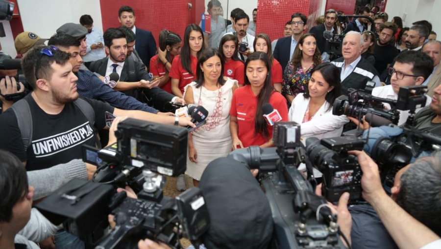 La Roja femenina tiene por primera vez camarín propio en el Estadio Nacional