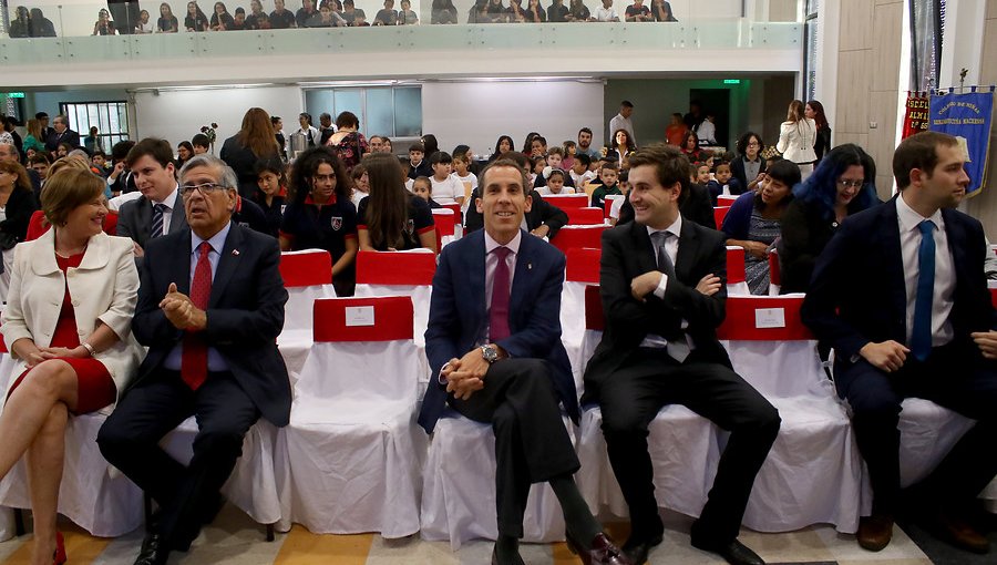 Liceo Darío Salas incorporó por primera vez a alumnos de educación básica