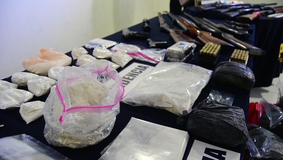 PDI de Valparaíso detuvo a dos traficantes con droga avaluada en 230 millones