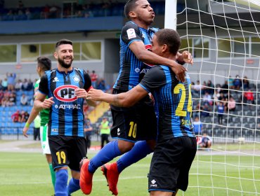 Huachipato volvió al triunfo frente a Audax Italiano