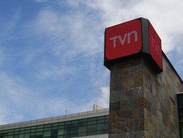 Tres sindicatos de TVN aprobaron huelga durante negociación colectiva