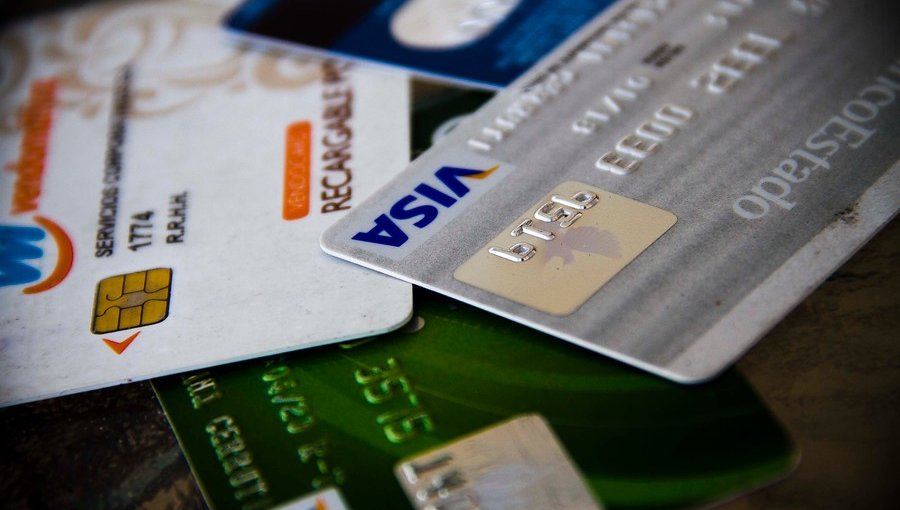 Gobierno cambia urgencia a proyecto de ley sobre fraudes en tarjetas de crédito