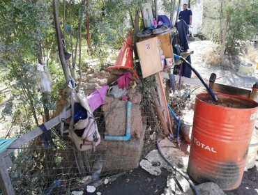 Conductores de microbuses de Placilla denuncian indignas condiciones de trabajo: garita no tiene agua potable ni baño