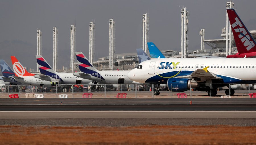 Aerolíneas chilenas no operan con aviones Boeing 737 Max 8: internacionales los dejaron en tierra
