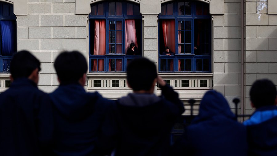 Municipio de Recoleta debe indemnizar a familia de alumno fallecido en episodio de bullying