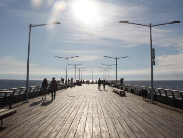 Este viernes comenzará a regir horario de invierno en el muelle Vergara de Viña del Mar