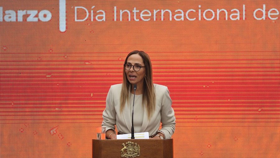 Ministra Plá por casos Abreu y López: "Las denuncias corrieron el velo del silencio"