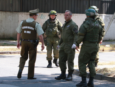 Granada militar fue encontrada al interior de bolsas de basura en Quilpué