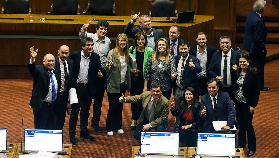 RN y UDI quieren competir por la presidencia de la Cámara: conozca a los candidatos