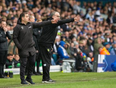 Equipo de Marcelo Bielsa perdió y está quedando sin chances de ascenso directo