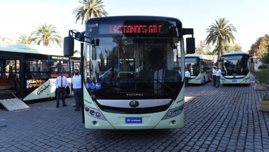 10 buses eléctricos comenzarán a operar gratuitamente en Las Condes a partir de abril