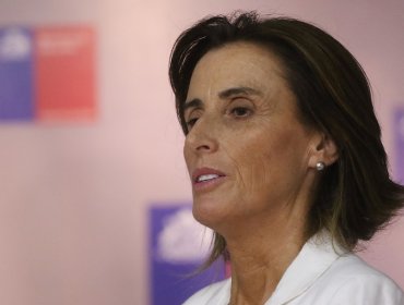 Cerro Navia: Acusan a ministra de Educación de no pagar deuda de $10.900 millones