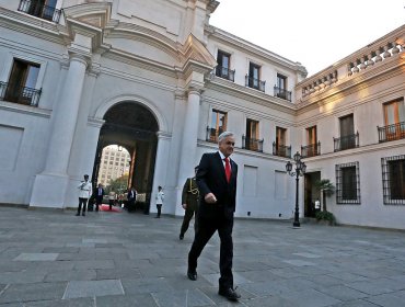 Gobierno pidió a diputadas asistir "con vestido corto" a almuerzo en honor a Bolsonaro