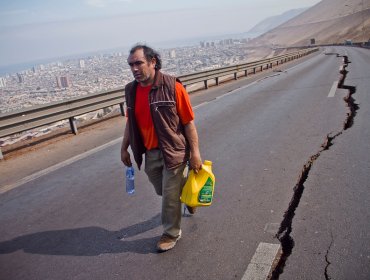 Chilenos descubren relación entre campo magnético de la Tierra y los terremotos