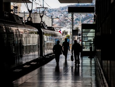 TVS confirma que traspié del "Terminal 2" repercutirá en proyecto de tren Valparaíso - Santiago