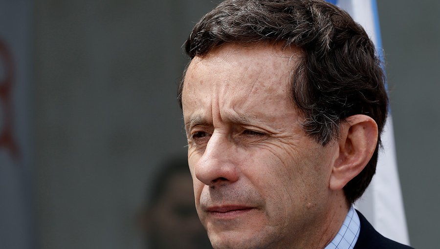 Carabineros recuperó auto robado en "portonazo" a ex ministro José de Gregorio