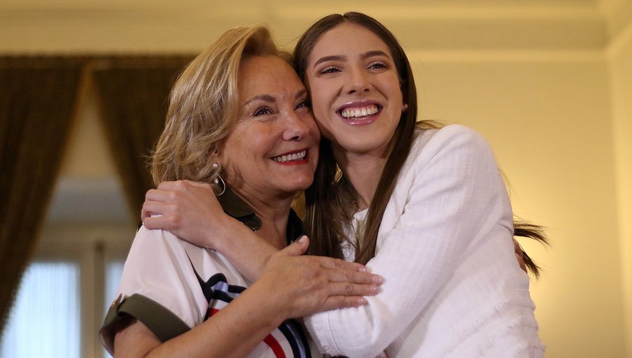 Cecilia Morel recibió a Fabiana Rosales en La Moneda y le expresó su apoyo