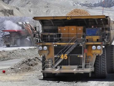 El cobre se transó este jueves al alza frente al desplome del dólar a nivel local