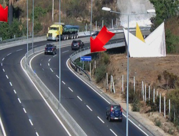 "¡Baja la velocidad!": Llaman a extremar precauciones ante peligrosa curva de ruta Las Palmas