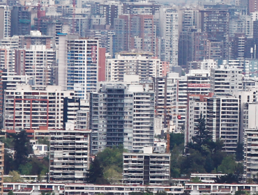 Corte Suprema confirma que dueños de departamentos de Las Condes no pueden arrendarlos vía Airbnb