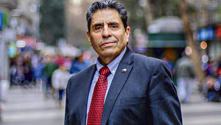 Ex ministro Mauricio Rojas reaparecerá públicamente como panelista de televisión