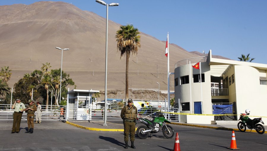 Exhuman cuerpo de soldado que se suicidó tras matar a dos compañeros en Iquique