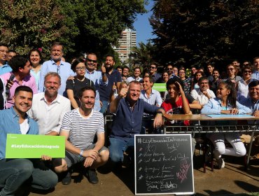 'Ley Machuca Liberal": Felipe Kast presentó proyecto que busca avanzar en integración escolar