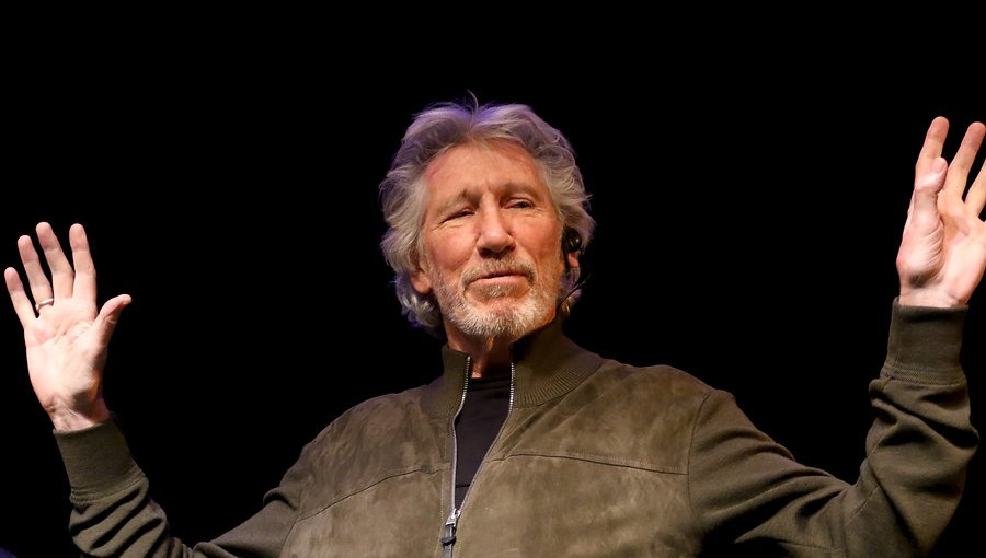 El polémico mensaje que Roger Waters le envió al presidente Piñera