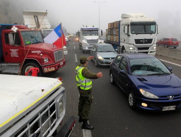 Empresa Portuaria de Valparaíso llamó al diálogo tras paro de camioneros