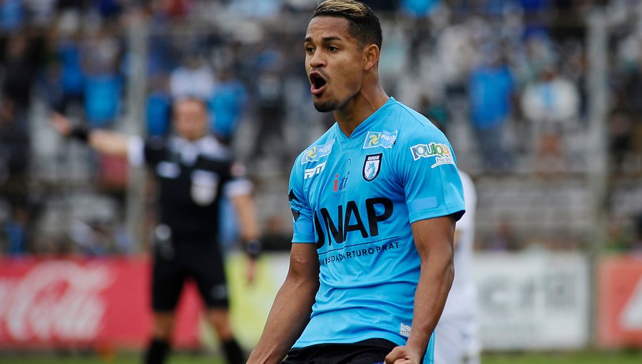 Figura de D. Iquique, Edwuin Pernía, fue descartado para duelo frente a Colo-Colo
