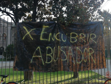 Alumnas se tomaron dependencias del Campus Oriente de la Universidad Católica