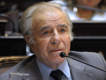 Carlos Menem fue condenado a más de tres años de prisión por venta de un predio